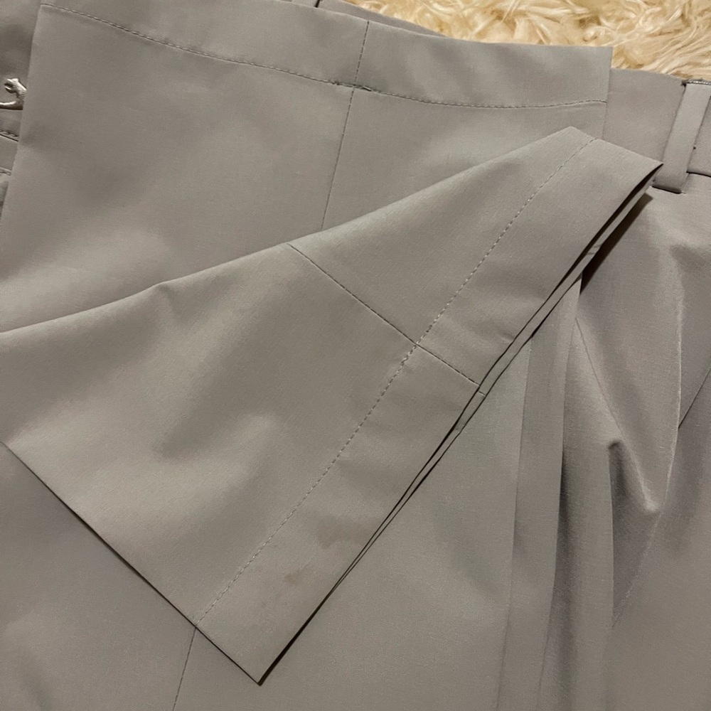 Men's khaki golf pants- like new! - Picture 5 of 7